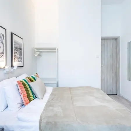 Very Charming - New - Apartment Budapest