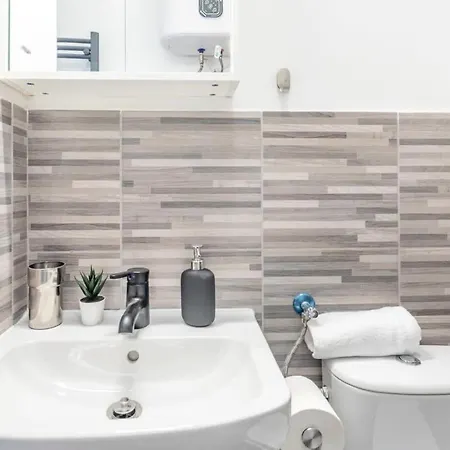 Apartment Very Charming - New -