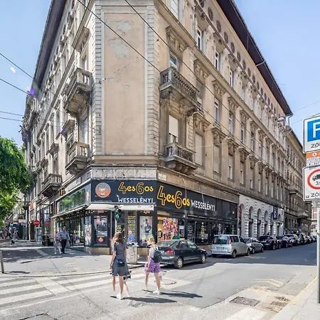 Apartment Very Charming - New - Budapest