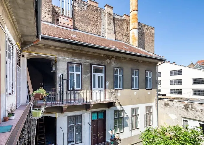 Very Charming - New - Apartment Budapest